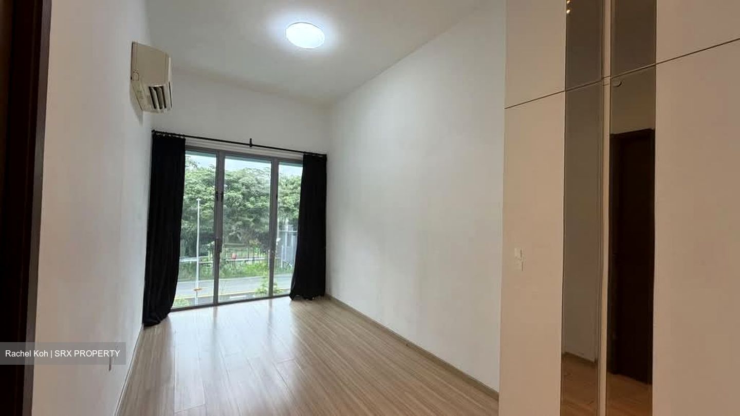 D'Zire (D19), Apartment #563880101